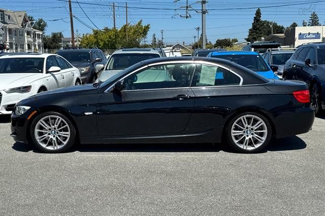 Used 2013 BMW 335i Convertible RWD image 6