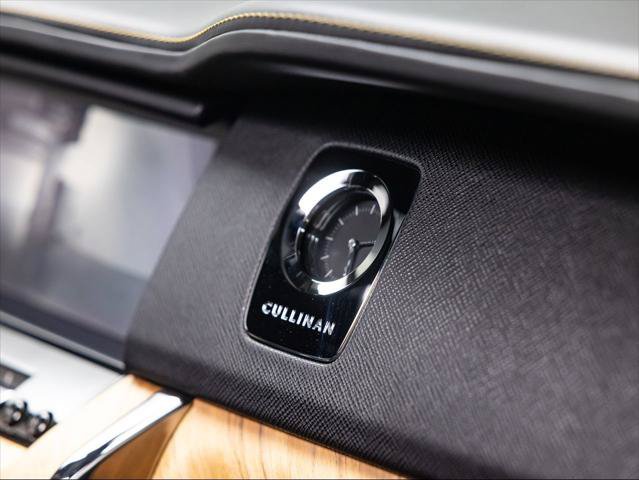 Used 2019 Rolls-Royce Cullinan AWD/4WD image 34