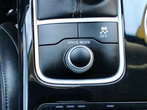 Used 2019 Kia Stinger AWD/4WD image 27