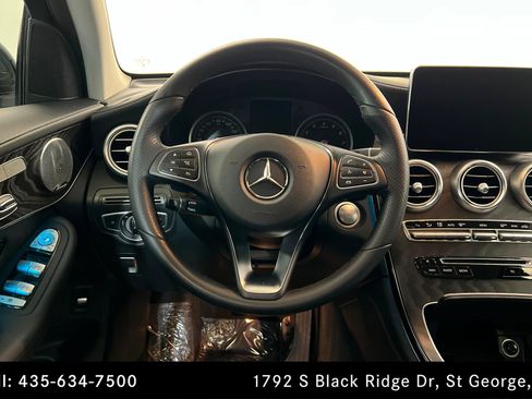 Used 2017 Mercedes-Benz GLC 300 4MATIC Coupe image 12