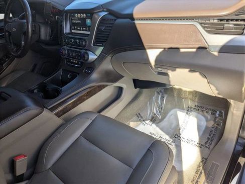 Used 2018 Chevrolet Tahoe LT w/ Luxury Package image 23