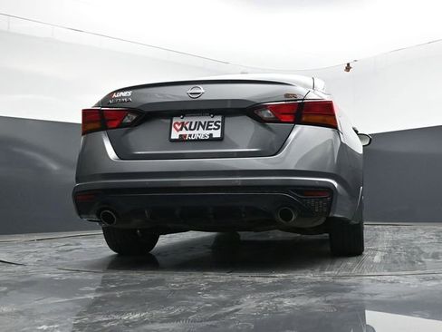 Used 2025 Nissan Altima 2.5 SR image 52