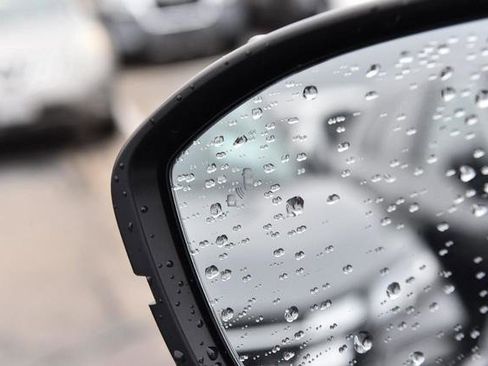 New 2026 Nissan Pathfinder SV image 10