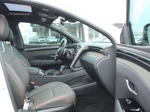 Used 2024 Hyundai Santa Cruz Limited image 12