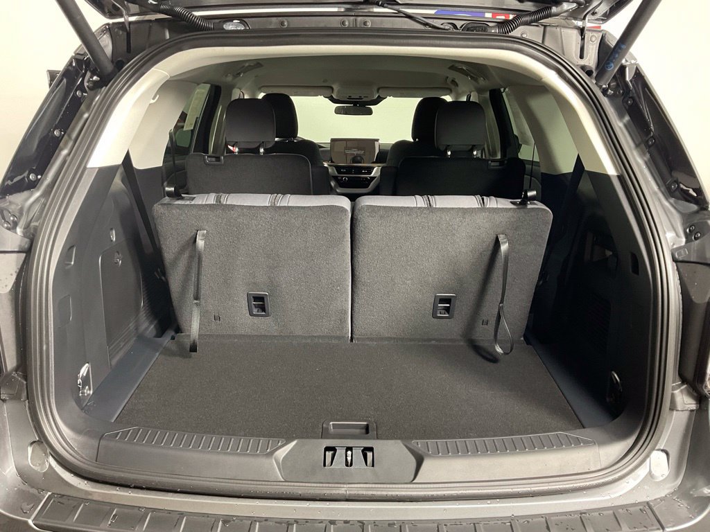 New 2026 Ford Explorer Active AWD/4WD image 11