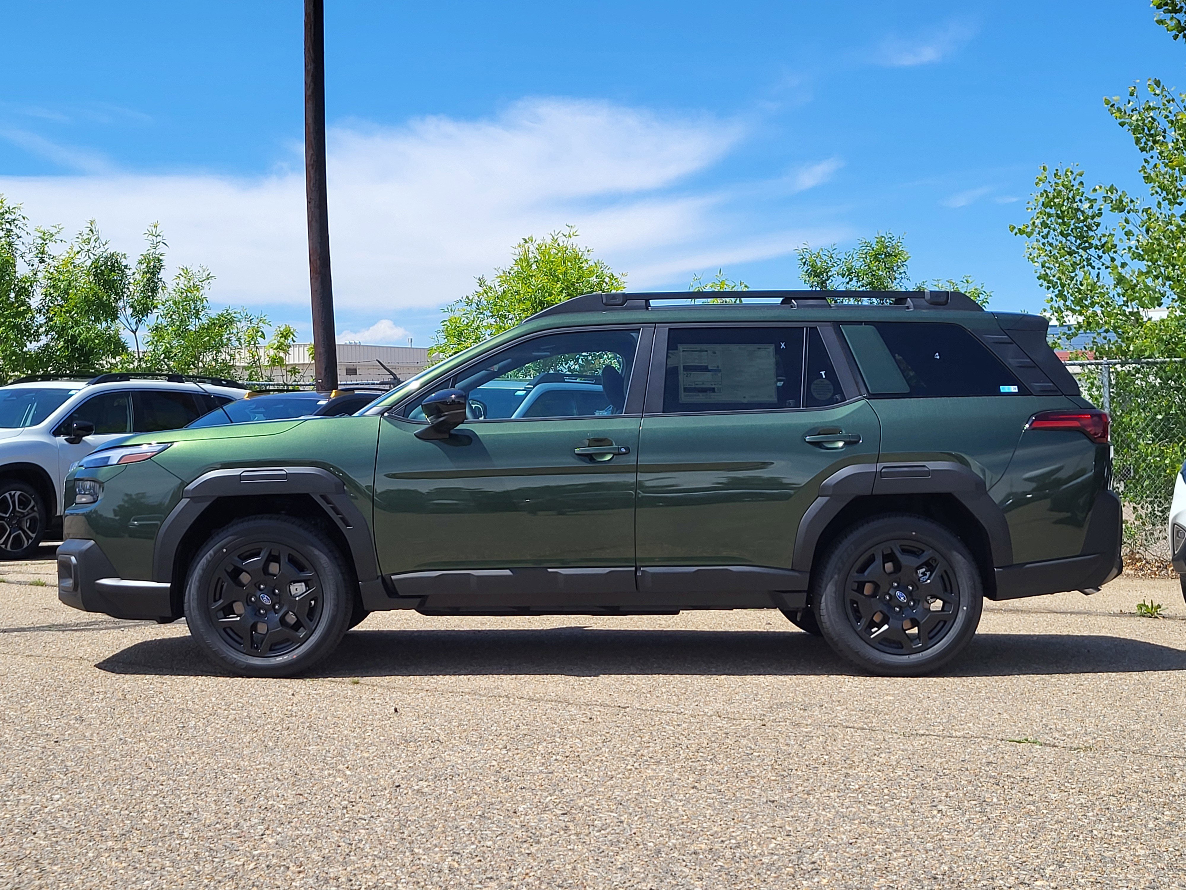 New 2026 Subaru Outback Limited w/ Premium/Limited Package AWD/4WD image 4