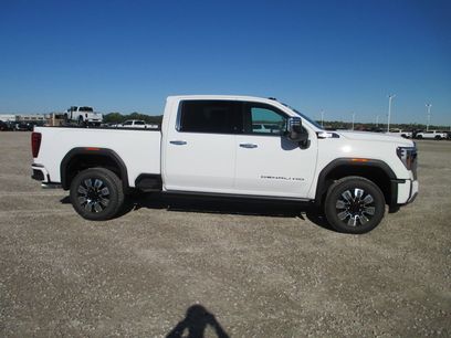 New 2026 GMC Sierra 3500 Denali w/ Denali Reserve Package