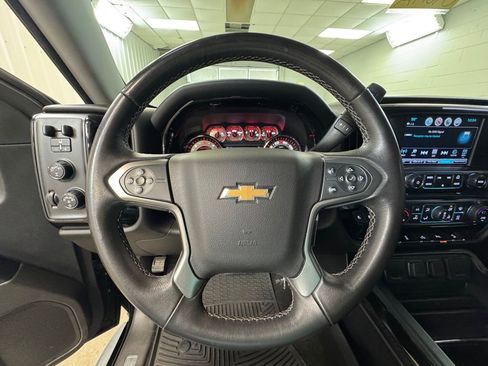 Used 2018 Chevrolet Silverado 1500 LT w/ All Star Edition image 30