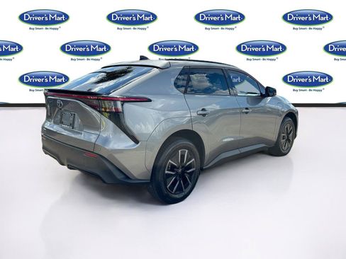 Used 2026 Toyota bZ FWD image 7