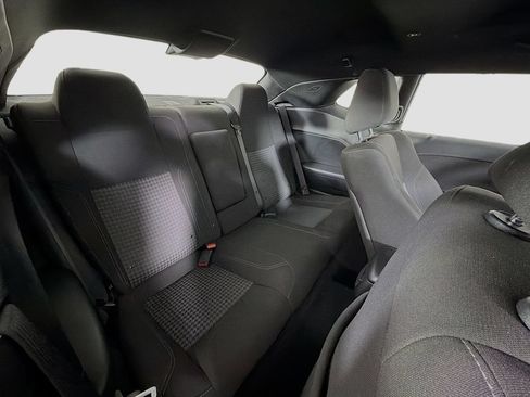 Used 2023 Dodge Challenger SXT RWD image 27