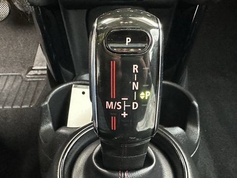 Used 2020 MINI Cooper S image 33