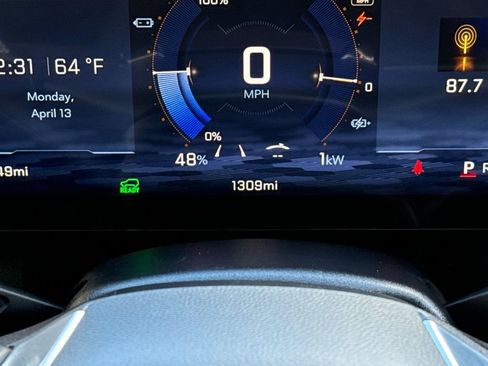 Used 2026 Chevrolet Equinox EV LT FWD image 38