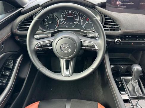 Certified 2025 MAZDA MAZDA3 Carbon image 14