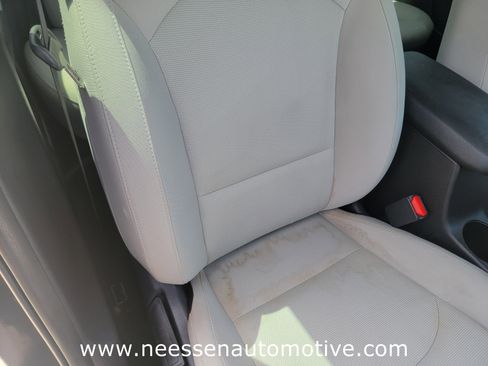 Used 2023 Kia Forte LXS w/ LXS Technology Package image 10