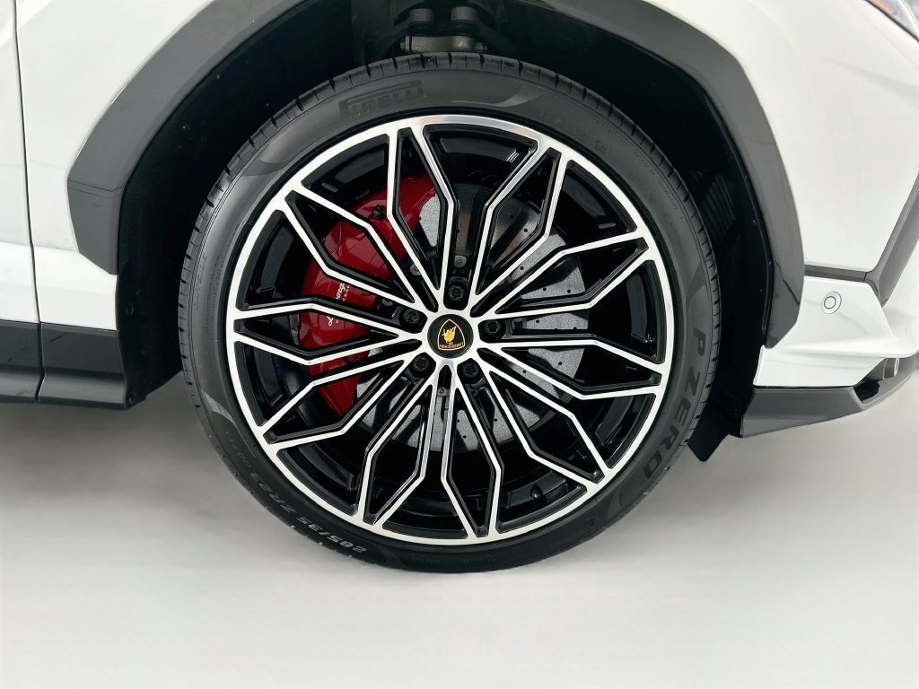 Used 2023 Lamborghini Urus S AWD/4WD image 31