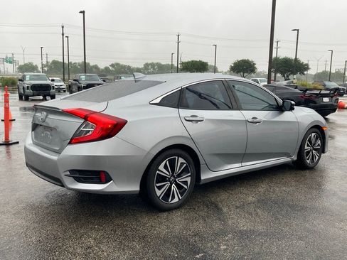 Used 2017 Honda Civic EX-L image 5