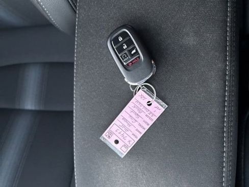 Used 2025 Honda Civic Sport image 27