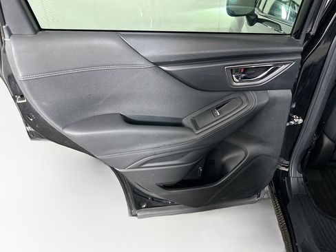 Used 2020 Subaru Forester Premium AWD/4WD image 26