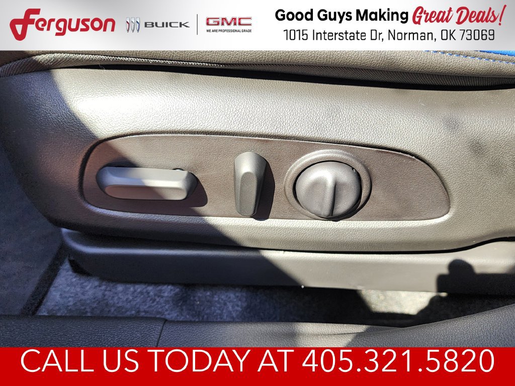 New 2026 Buick Envista Sport Touring w/ Convenience I Package FWD image 17