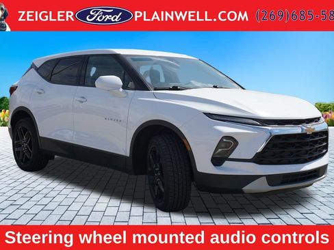 Used 2023 Chevrolet Blazer LT w/ Driver Confidence Package AWD/4WD image 7
