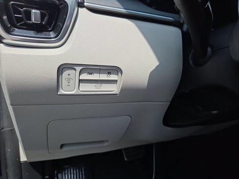 Used 2023 Kia Sorento SX AWD/4WD image 24