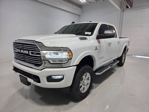 Used 2022 RAM 2500 Laramie AWD/4WD image 3