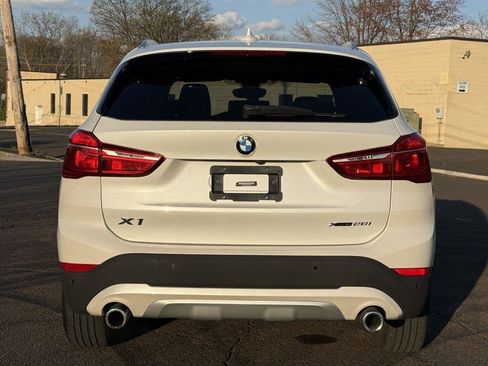 Used 2021 BMW X1 xDrive28i w/ Convenience Package image 10
