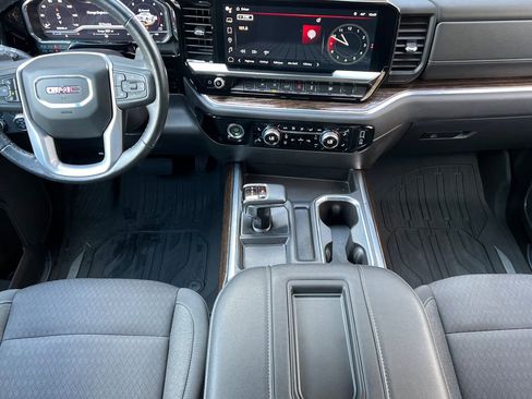 Used 2022 GMC Sierra 1500 Elevation image 18