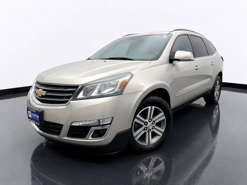 Used 2015 Chevrolet Traverse LT AWD/4WD image 1