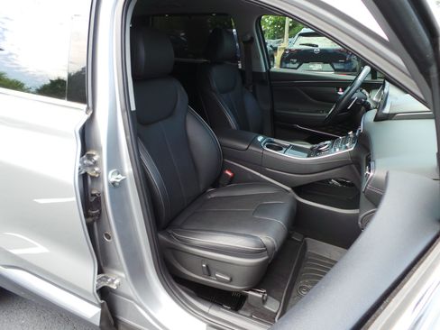 Used 2022 Hyundai Santa Fe Limited w/ Cargo Package AWD/4WD image 17
