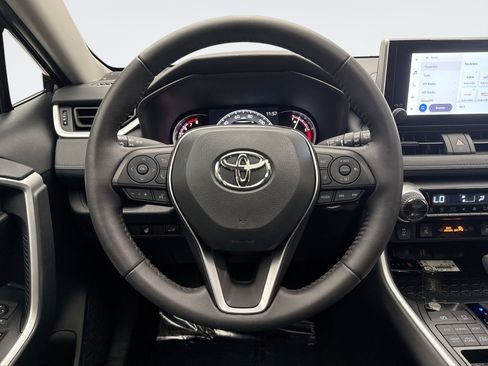 Used 2025 Toyota RAV4 XLE w/ Convenience Package AWD/4WD image 12