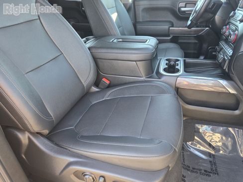 Used 2022 Chevrolet Silverado 1500 LTZ image 11