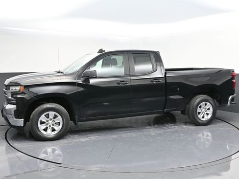 Certified 2019 Chevrolet Silverado 1500 LT w/ Remote Start Package image 4