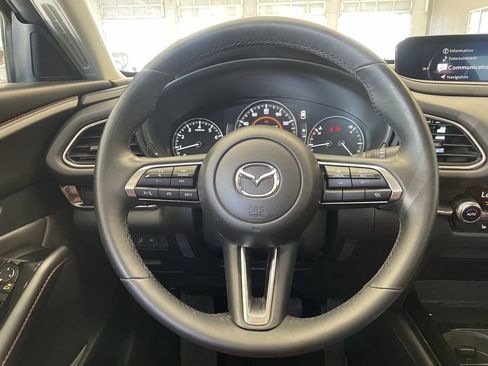 Used 2024 MAZDA CX-30 AWD 2.5 S w/ Preferred Package image 16