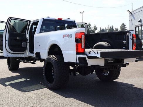 Used 2025 Ford F350 Platinum AWD/4WD image 40