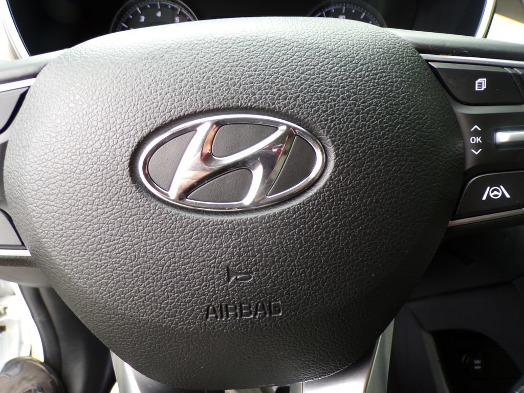 Used 2023 Hyundai Santa Fe SEL AWD/4WD image 32