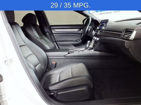 Used 2021 Honda Accord Sport image 12