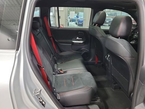 Used 2024 Mercedes-Benz GLB 35 AMG GLB 35 AMG image 20