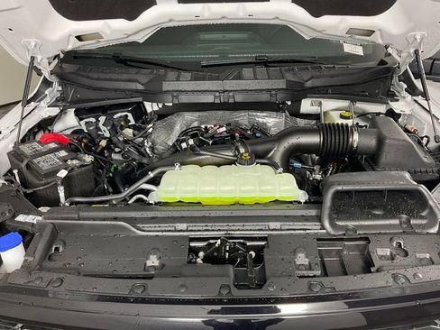 New 2026 Ford F150 XLT w/ Equipment Group 302A MID AWD/4WD image 9