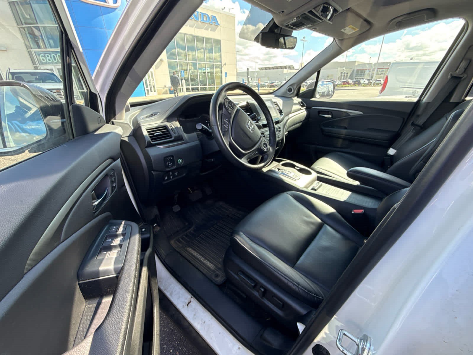 Used 2023 Honda Ridgeline RTL image 7