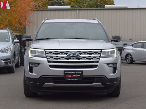 Used 2019 Ford Explorer XLT w/ Equipment Group 201A image 7