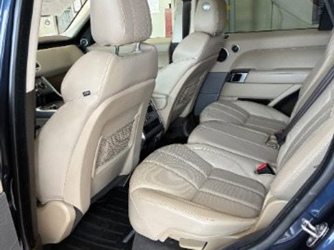 Used 2017 Land Rover Range Rover Sport HSE image 30