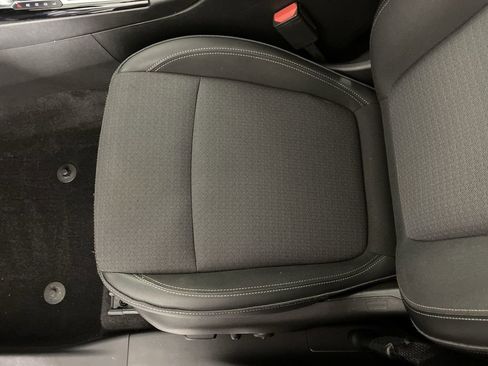 Used 2021 Buick Encore GX Preferred w/ Cold Weather Comfort Package image 23