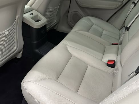 Used 2025 Volvo XC60 T8 Core w/ Protection Package Premier image 27