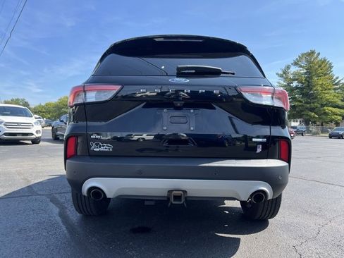 Used 2020 Ford Escape SEL image 13