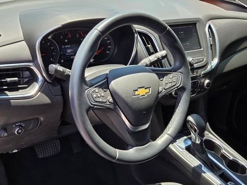 Certified 2023 Chevrolet Equinox LT FWD image 18
