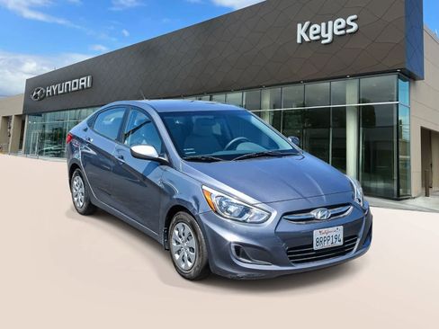 Used 2016 Hyundai Accent SE w/ Option Group 02 FWD image 3