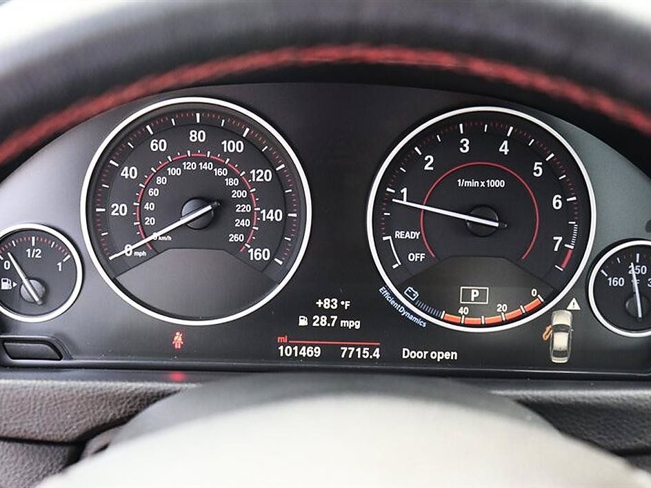 Used 2018 BMW 330i xDrive Sedan AWD/4WD image 35