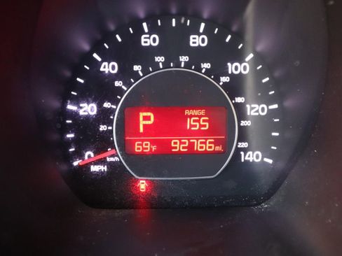 Used 2017 Kia Soul + image 19