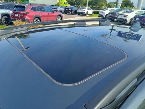 New 2025 Subaru Crosstrek 2.5i Premium image 6